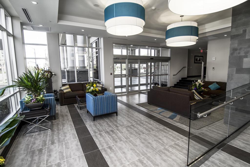 วินด์แฮม การ์เดน ไนแองการา ฟอลล์ ฟอลล์วิว Hotel ไนแอการาฟอลส์ ภายนอก รูปภาพ
